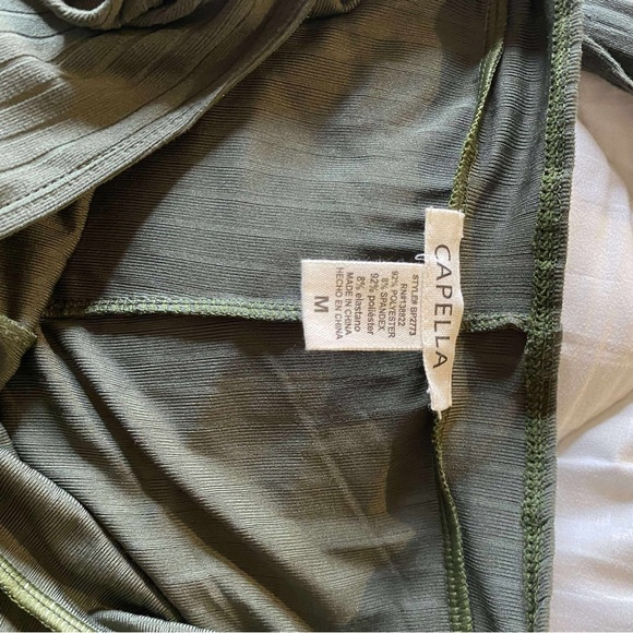 Chic Backless Halter Dress - Cream - Picture 2 of 5